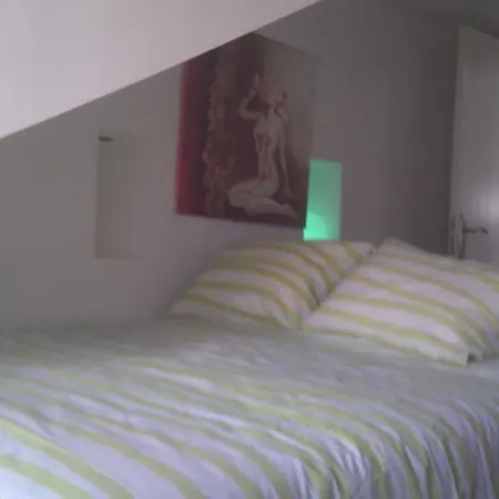 In Historic Apartment Lisbon